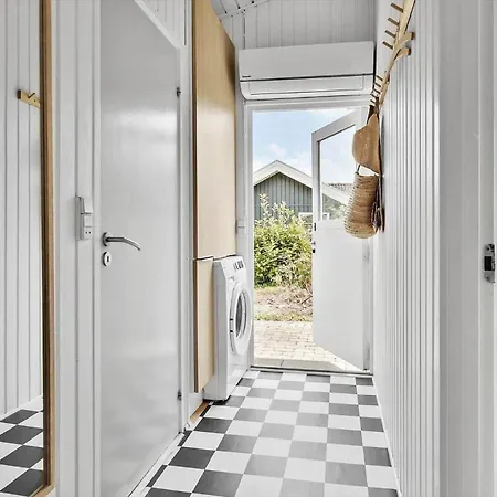 30171-odder-pouli-nielsensvej-71 *