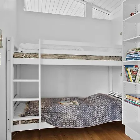 Holiday home 30171-odder-pouli-nielsensvej-71